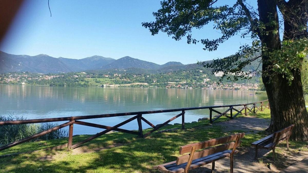 J&C House -Lake Bosisio Bosisio Parini Exteriér fotografie